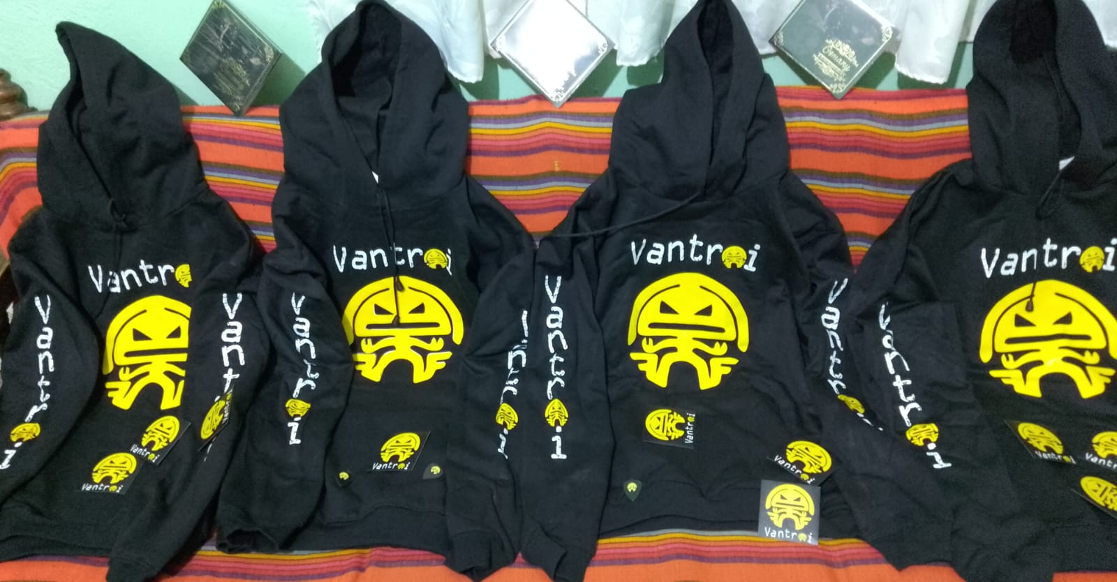 Sudaderas 2024